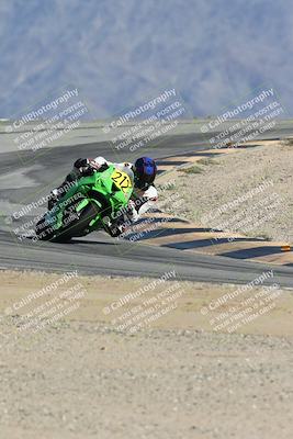 media/Oct-05-2025-CVMA (Sun) [[beeef4f201]]/Race 15-Amateur Formula Middleweight/